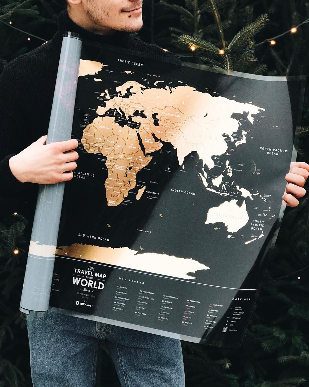 World Travel Black nástenná stieracia mapa sveta+tubus+darček 60x80cm /anglicky