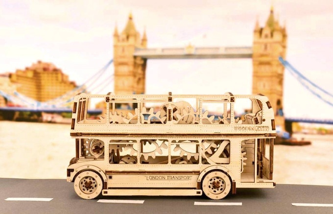 Londýnsky autobus (London bus) 3D mechanický drevený model
